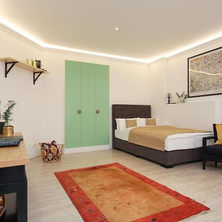 5 Personen Altbau Nahe Kurfuerstendamm - Shakespeare Берлин Экстерьер фото