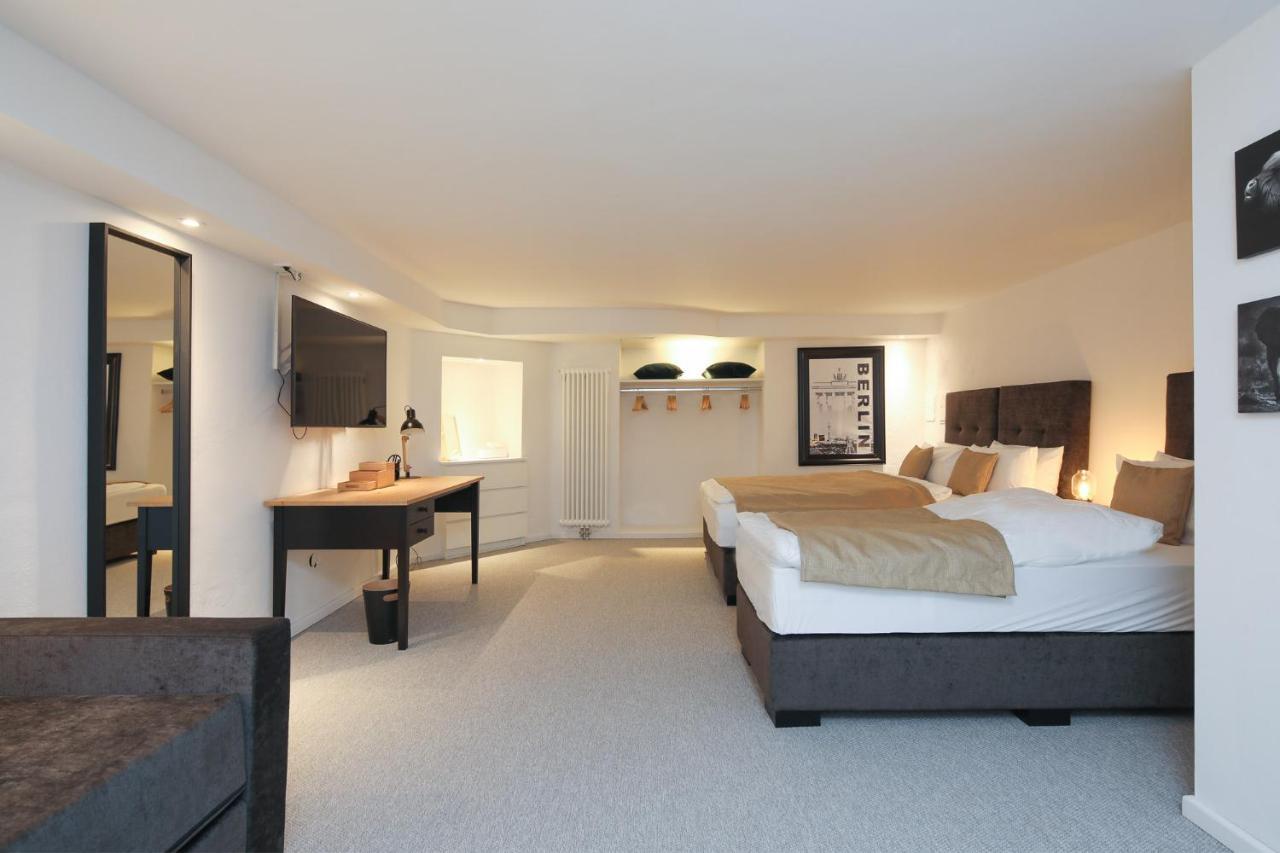 5 Personen Altbau Nahe Kurfuerstendamm - Shakespeare Берлин Экстерьер фото