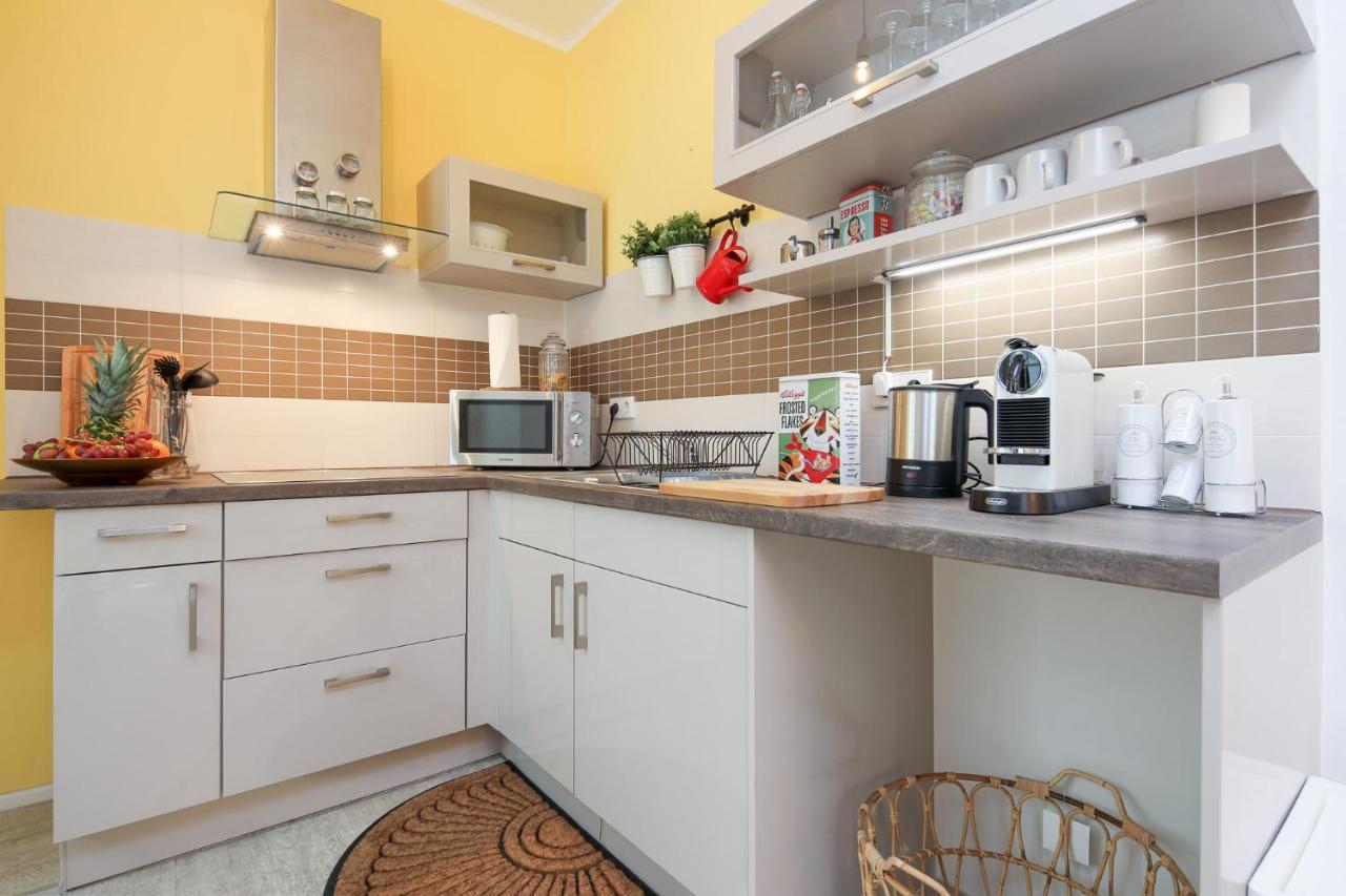 5 Personen Altbau Nahe Kurfuerstendamm - Shakespeare Берлин Экстерьер фото