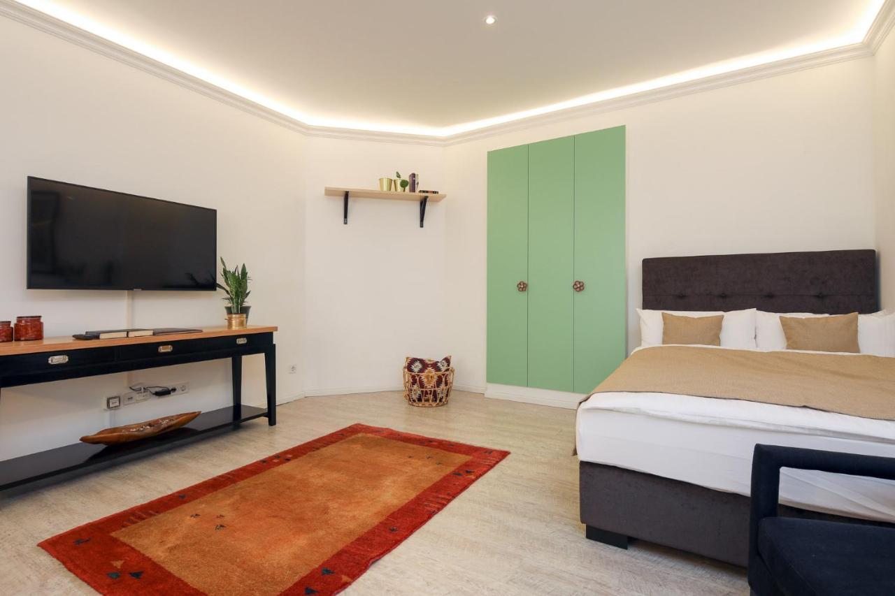 5 Personen Altbau Nahe Kurfuerstendamm - Shakespeare Берлин Экстерьер фото